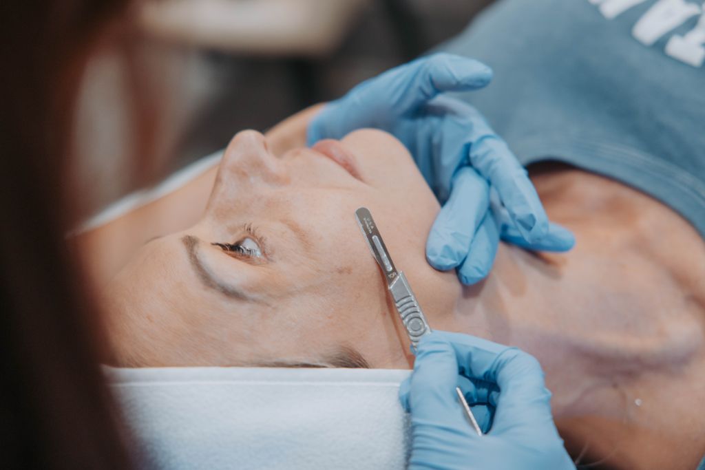 Dermaplaning Facial