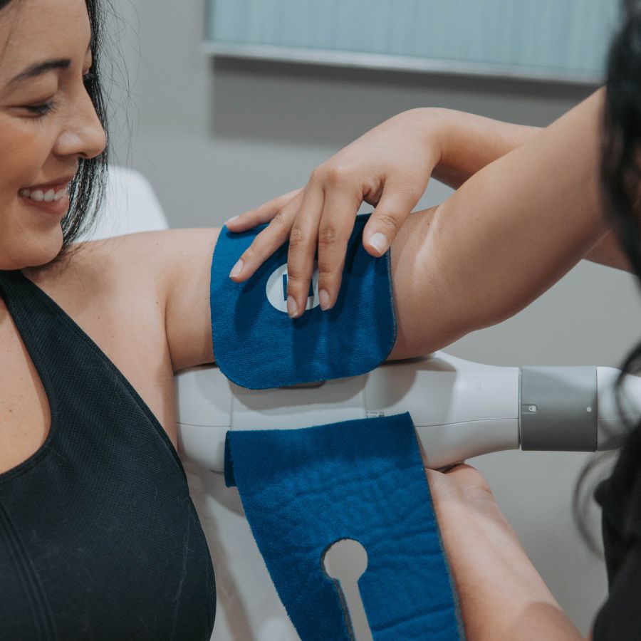 CoolSculpting Treatment on the Upper Arms